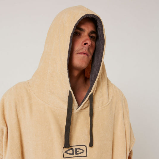 O&E Daybreak Mens Hooded Poncho
