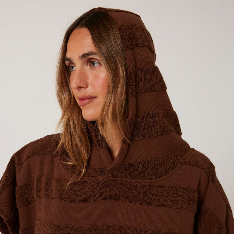 Load image into Gallery viewer, O&E Ladies LayZ Poncho
