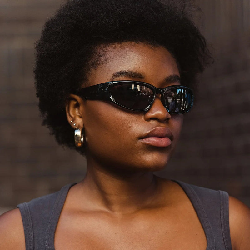 Load image into Gallery viewer, Carve Kubix Gloss Black w/ Grey Polarized