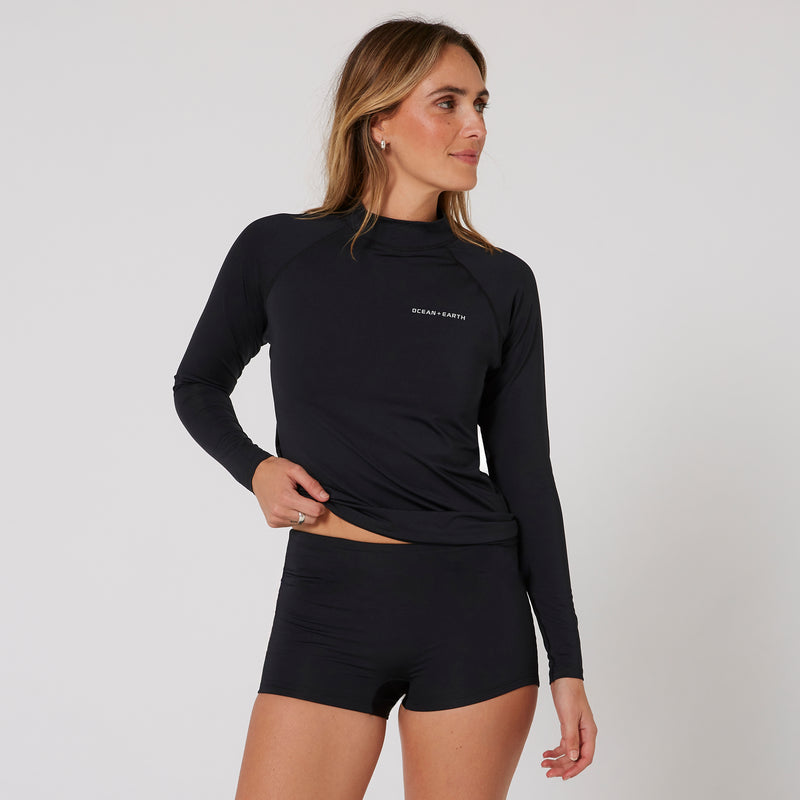 Load image into Gallery viewer, O&E Ladies Waves L/S Rash Shirt