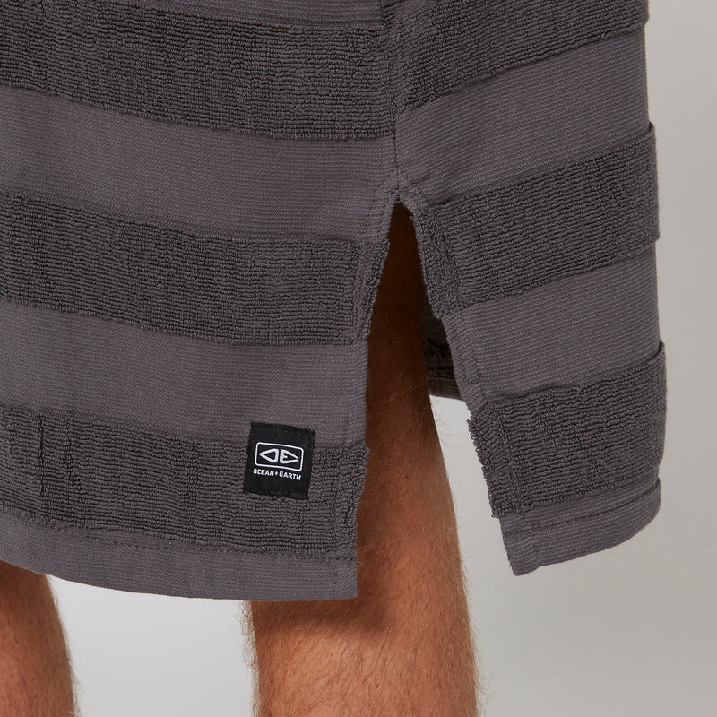 Load image into Gallery viewer, O&E Mens LAYZ Poncho