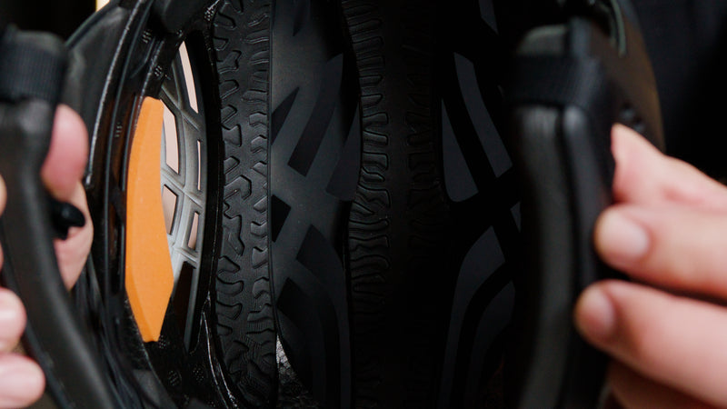 Load image into Gallery viewer, Oakley WTR Icon Surf Helmet - Black