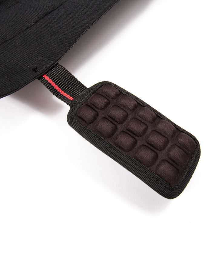 Load image into Gallery viewer, O&E TAILGATE SURFBOARD RAX