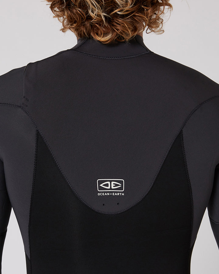 Load image into Gallery viewer, O&E Freeflex 3/2mm Chest Zip Steamer