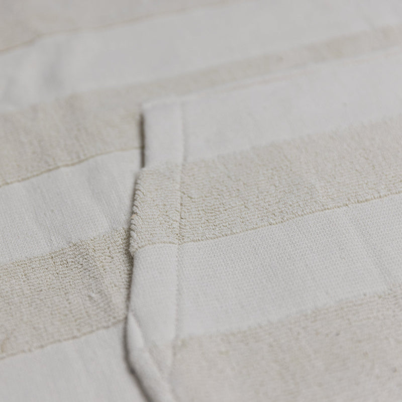 Load image into Gallery viewer, O&E Mens LAYZ Poncho