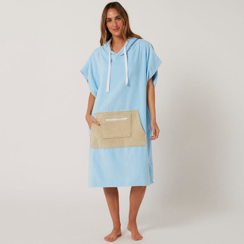 Load image into Gallery viewer, O&E Ladies Daydream Hooded Poncho