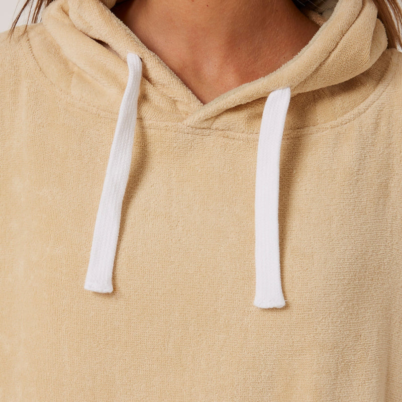 Load image into Gallery viewer, O&amp;E Ladies Daydream Hooded Poncho
