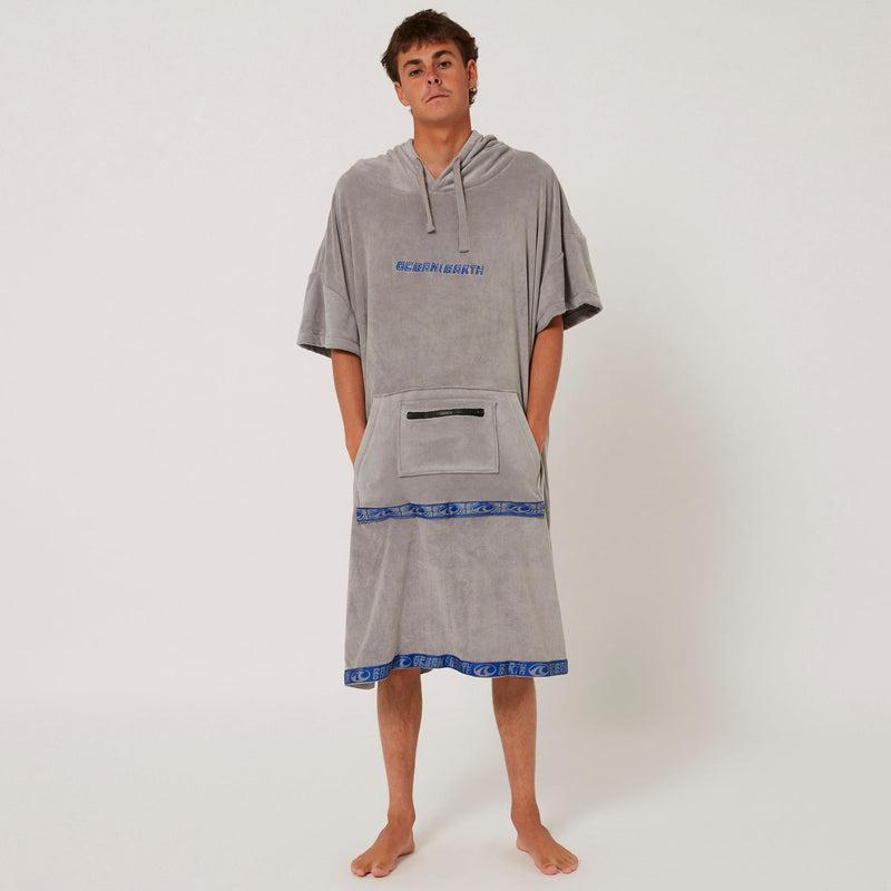 Load image into Gallery viewer, O&amp;E Men&#39;s Ignite Hooded Poncho
