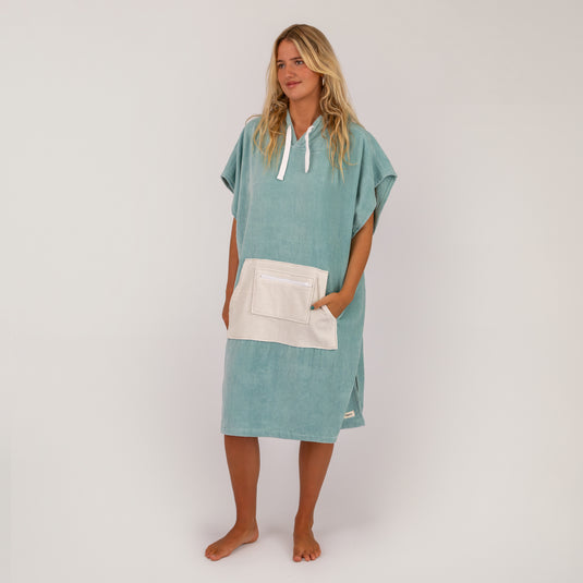 O&E Ladies Daydream Hooded Poncho
