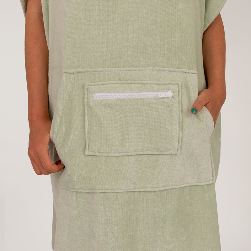 Load image into Gallery viewer, O&amp;E Ladies Hooded Poncho
