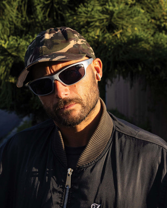 Load image into Gallery viewer, Ritual Vision Teenage Zero - Matte Chrome/Grey Polarized
