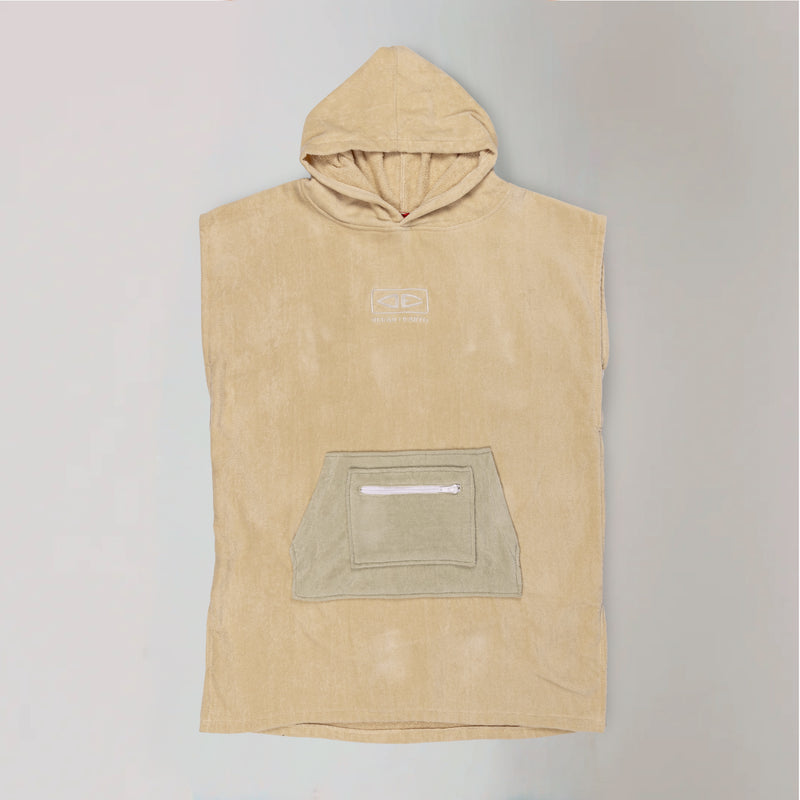 Load image into Gallery viewer, O&amp;E Youth Hooded Poncho
