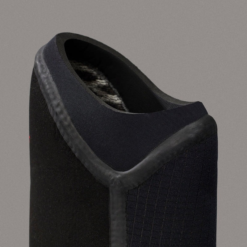 Load image into Gallery viewer, Xcel Drylock 3mm Split Toe Boot - Black
