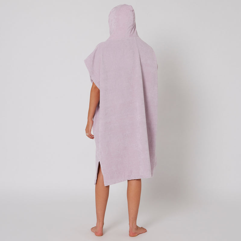 Load image into Gallery viewer, O&amp;E Ladies Daydream Hooded Poncho
