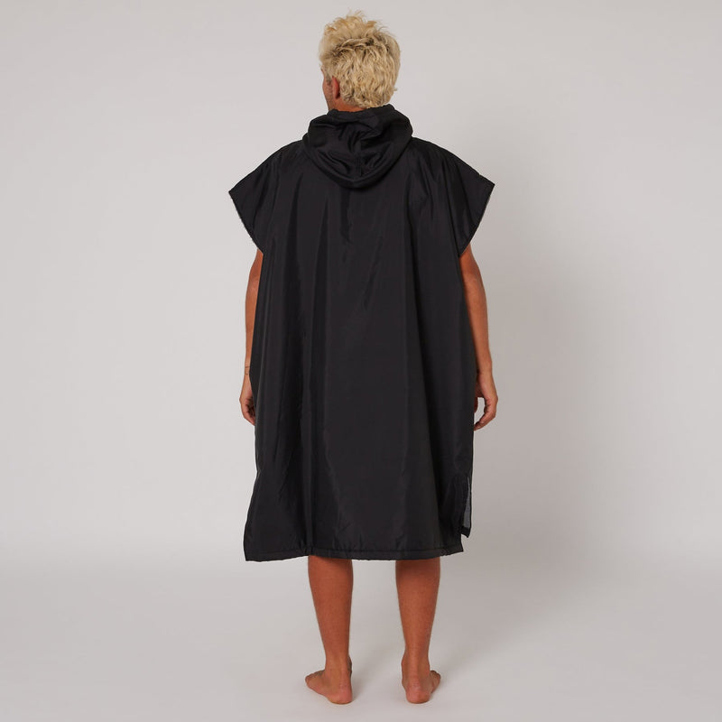 Load image into Gallery viewer, O&amp;E Perfect Storm Poncho - Black
