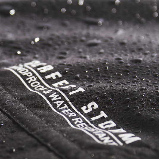 O&E Perfect Storm Poncho - Black