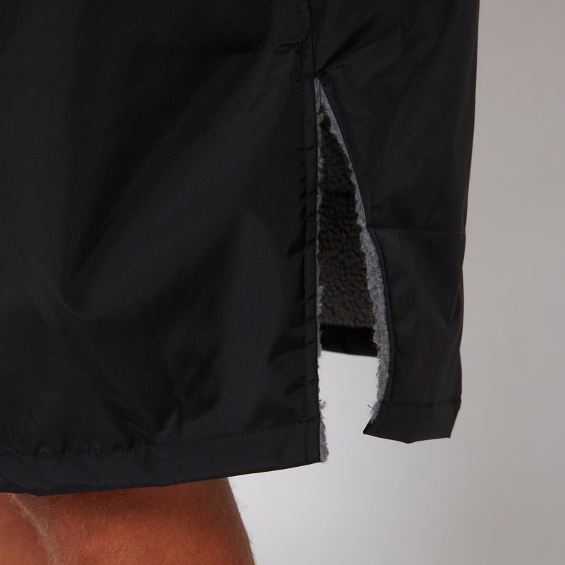 Load image into Gallery viewer, O&amp;E Super Storm Hooded Poncho
