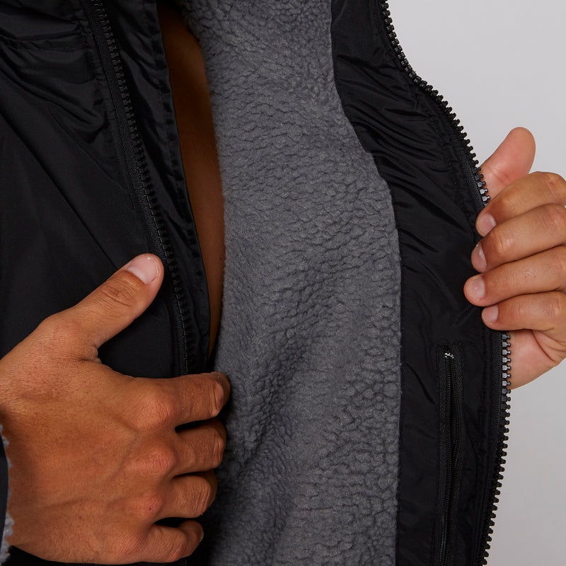 Load image into Gallery viewer, O&amp;E Super Storm Hooded Poncho
