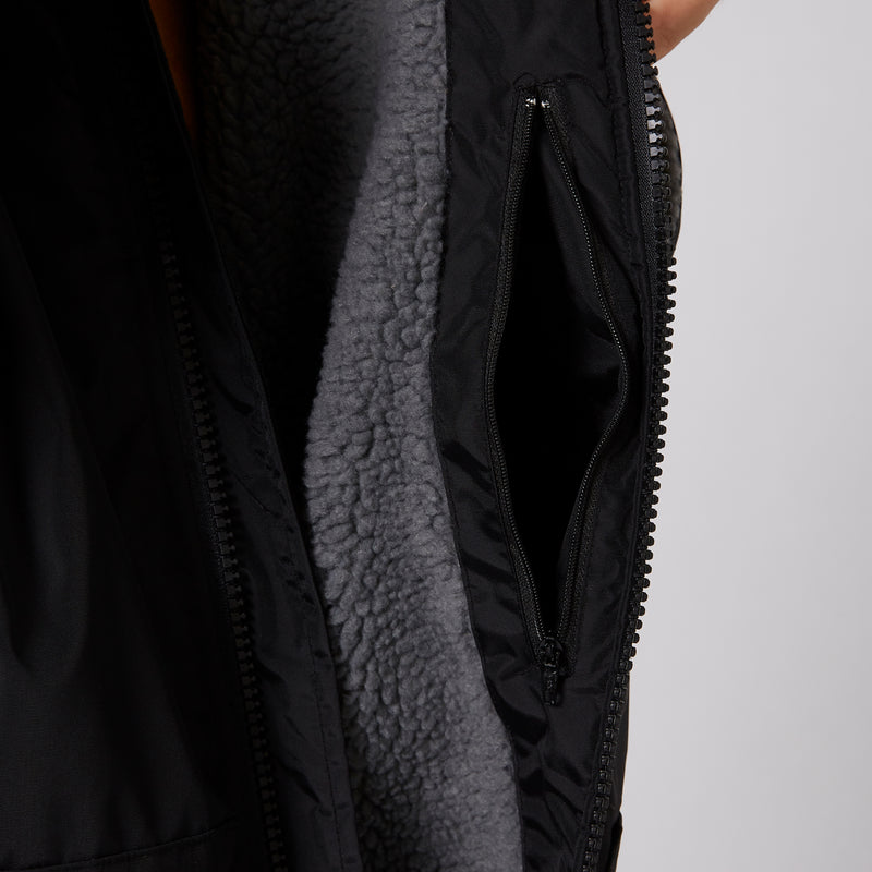 Load image into Gallery viewer, O&amp;E Super Storm Hooded Poncho
