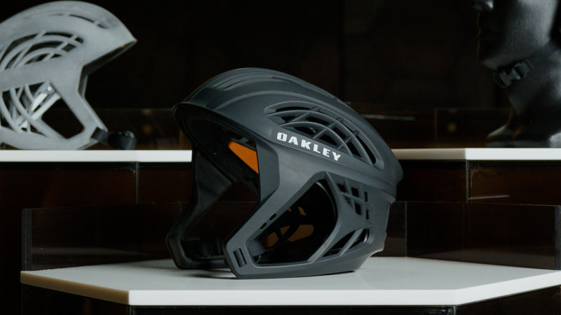 Load image into Gallery viewer, Oakley WTR Icon Surf Helmet - Black
