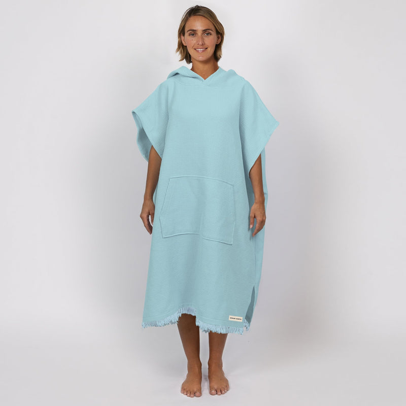 Load image into Gallery viewer, O&amp;E Ladies Waffle Poncho
