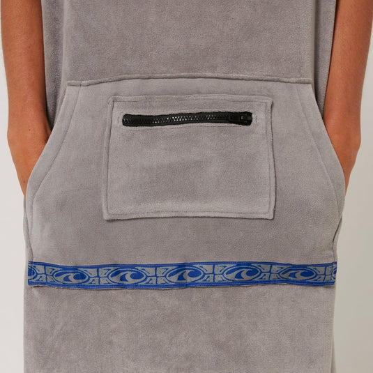 O&E Men's Ignite Hooded Poncho