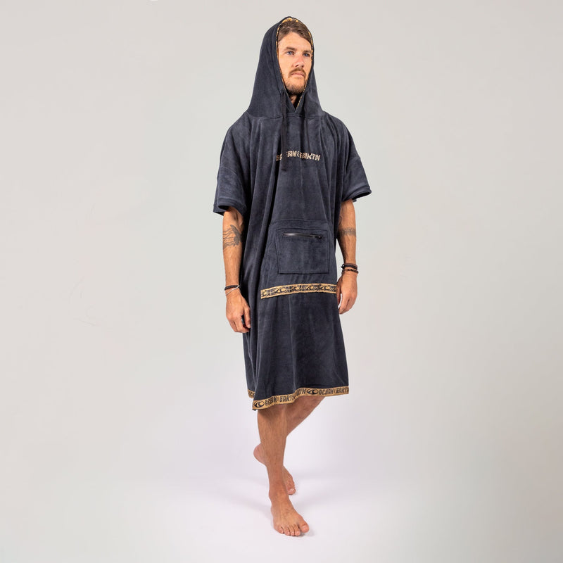 Load image into Gallery viewer, O&amp;E Men&#39;s Ignite Hooded Poncho

