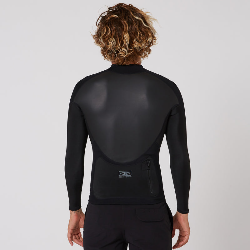 Load image into Gallery viewer, O&amp;E Double Black Long Sleeve Frontzip Paddle Vest - 1.5mm
